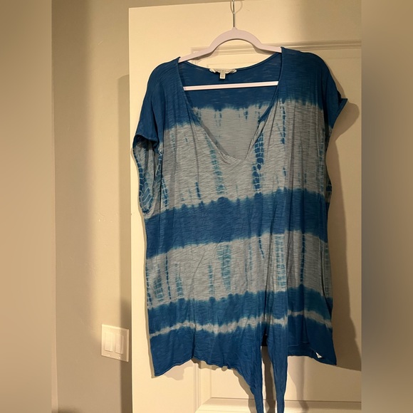 ❌SOLD❌ Lucky Brand Top - 2X - Picture 2 of 10